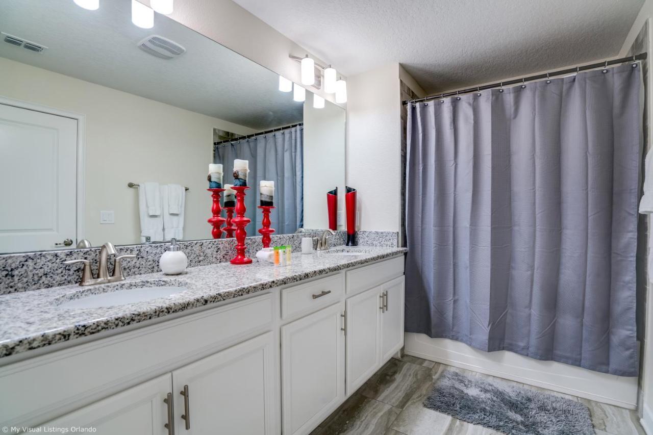 Stunning Lakeview Townhome W Private Pool Kissimmee Ngoại thất bức ảnh