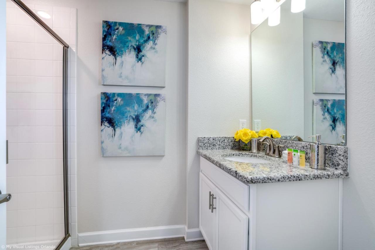 Stunning Lakeview Townhome W Private Pool Kissimmee Ngoại thất bức ảnh